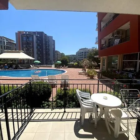 Apartment Cozy Sunny Beach
